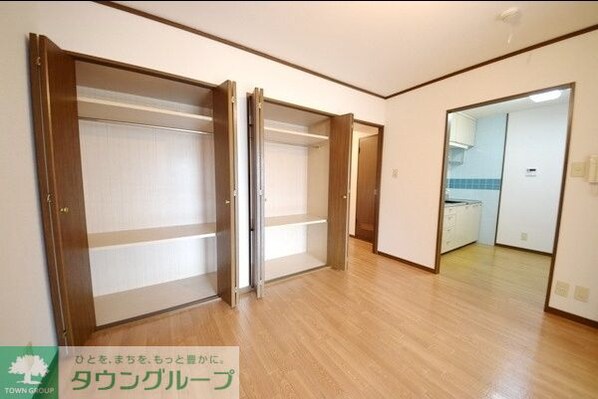 ピア・グランデ弐番館の物件内観写真